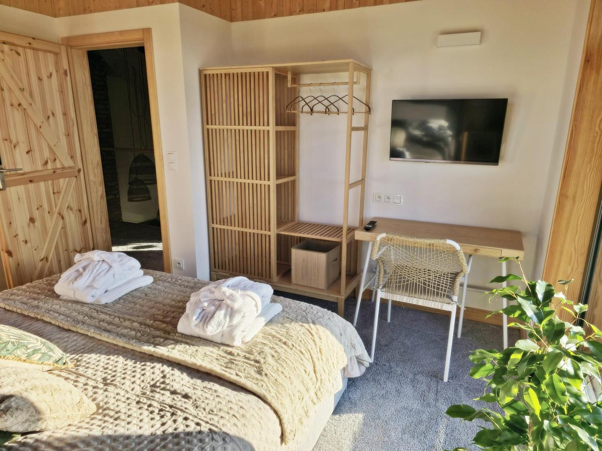 Czorny Dab - Nowoczesny Na Kaszubach, Jacuzzi, Sauna, Bilard Villa *