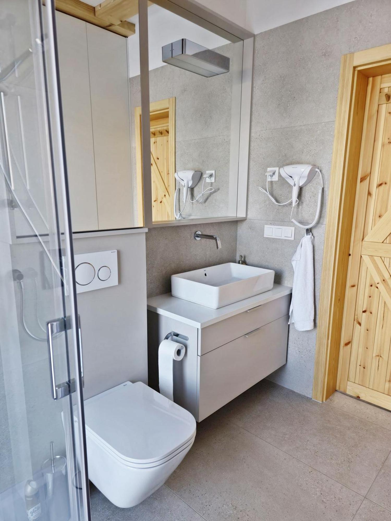 Villa Czorny Dab - Nowoczesny Na Kaszubach, Jacuzzi, Sauna, Bilard Garcz